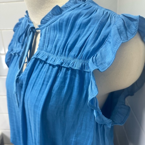 Maison Amélie Blue Ruffled Tee - Size Small - Keyhole Front Detail - Picture 3 of 5
